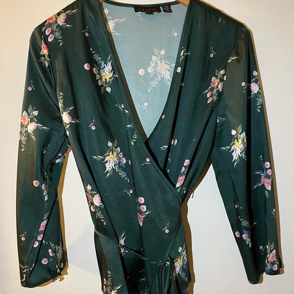 Ted Baker wrap round blouse. - Picture 2 of 5